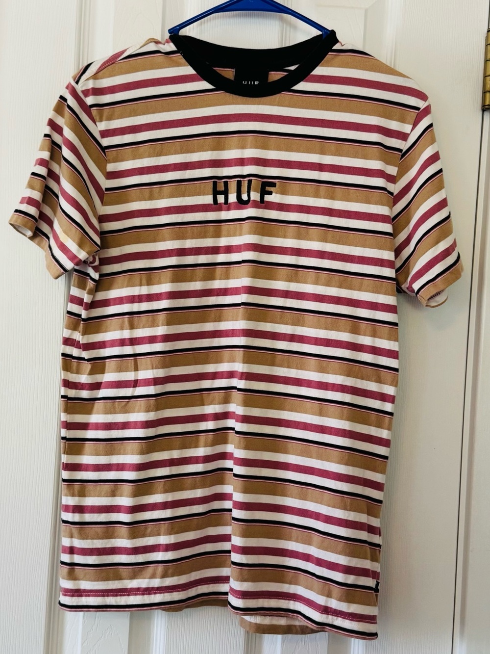 HUF Striped Graphic T-Shirt Men’s Small 100% Cotton Black Salmon Pink Skate